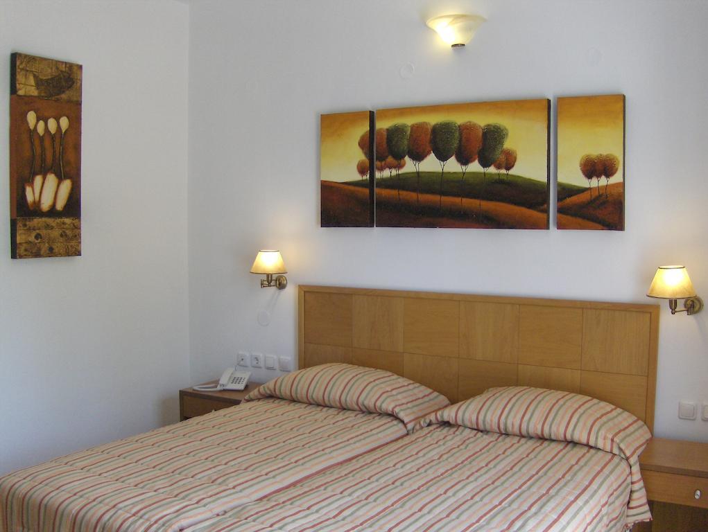 Hotel Bella Vista Mithimna Quarto foto